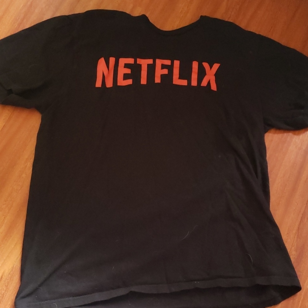 NETFLIX shirt